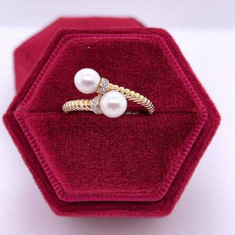 14K Yellow Gold Pearl and Diamond Ring